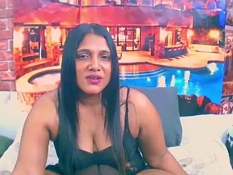 IndianSexyLady4u online show from 15, 11, 2025