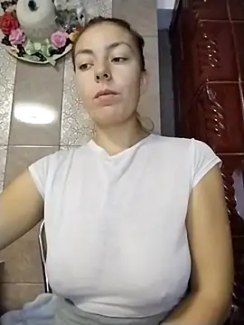 Snapshot of LenaBloomy chatting on 8, 10, 2025 LenaBloomy online show from 8, 10, 2025