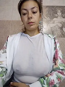 Snapshot of LenaBloomy chatting on 15, 10, 2025 LenaBloomy online show from 15, 10, 2025