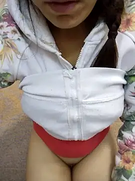 Snapshot of LenaBloomy chatting on 16, 10, 2025 LenaBloomy online show from 16, 10, 2025