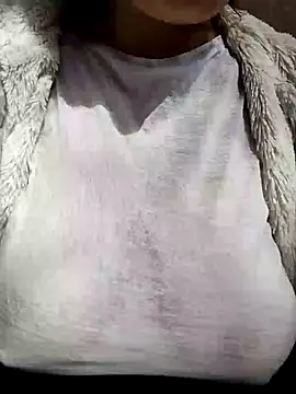 Snapshot of LenaBloomy chatting on 23, 10, 2025 LenaBloomy online show from 23, 10, 2025