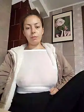 Snapshot of LenaBloomy chatting on 21, 11, 2025 LenaBloomy online show from 21, 11, 2025