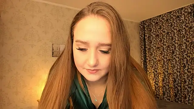 SabrinaCandi online show from 8, 10, 2025