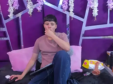 Bruno Cruzz online show from 15, 11, 2025