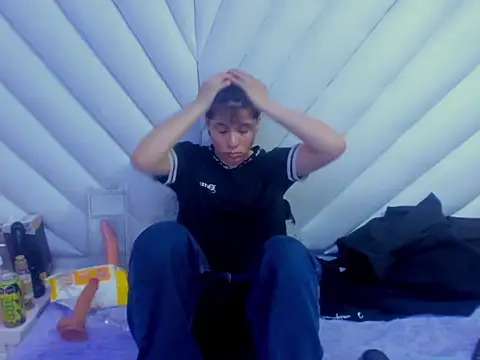 Bruno Cruzz online show from 30, 11, 2025