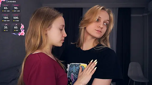 EarnestineGyllenband online show from 16, 10, 2025