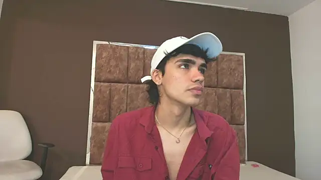 Snapshot of JoeCollins_ chatting on 22, 10, 2025 JoeCollins  online show from 22, 10, 2025