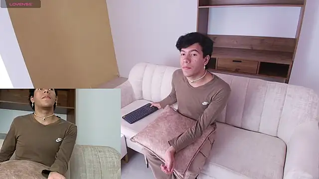 E R O S  online show from 17, 9, 2025