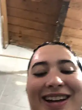 Alanna Ortiz online show from 2, 10, 2025