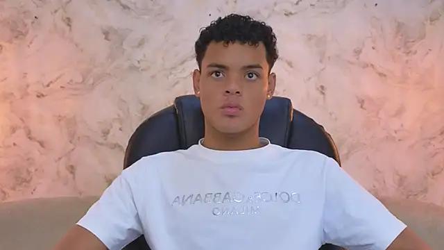 Valentino Thompson online show from 19, 10, 2025