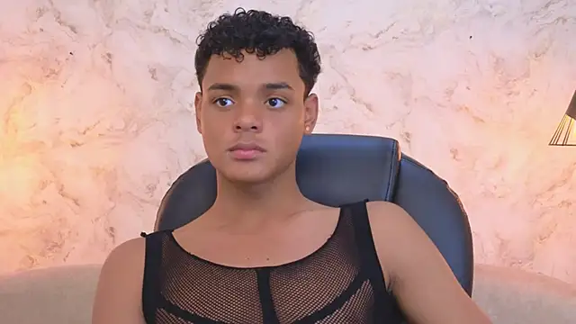 Valentino Thompson online show from 20, 10, 2025