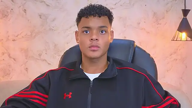 Valentino Thompson online show from 23, 10, 2025