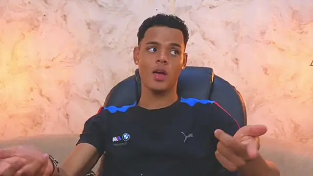 Valentino Thompson online show from 6, 11, 2025