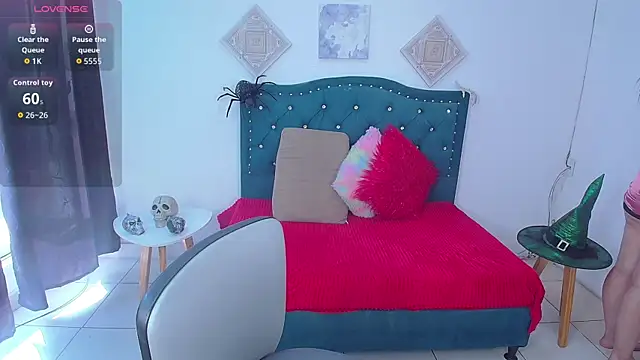 Snapshot of IamBunny_f_w chatting on 1, 11, 2025 IamBunny f w online show from 1, 11, 2025