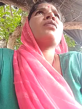 Hot Seema83 online show from 4, 10, 2025