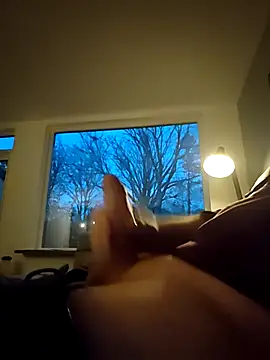 Youraverage online show from 11, 11, 2025