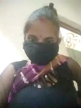 Snapshot of Sona_42i chatting on 4, 10, 2025 Sona 42i online show from 4, 10, 2025