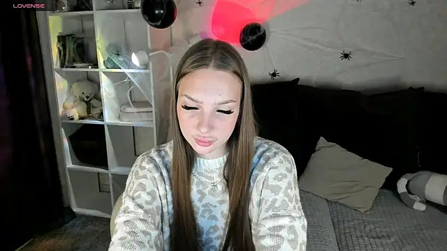 AliceLababy  online show from 26, 10, 2025