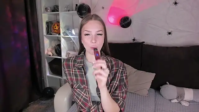 AliceLababy  online show from 30, 10, 2025