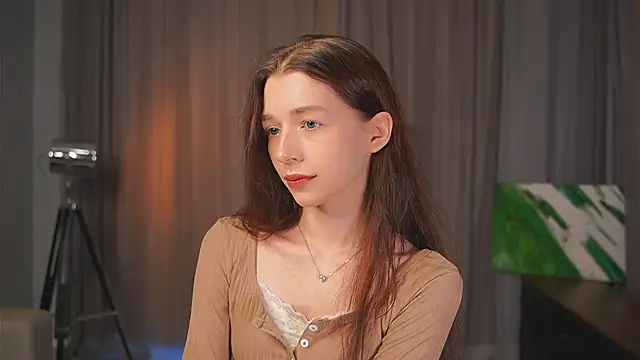 Snapshot of RoxieBolich chatting on 18, 9, 2025 RoxieBolich online show from 18, 9, 2025