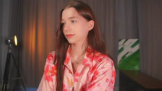 Snapshot of RoxieBolich chatting on 22, 9, 2025 RoxieBolich online show from 22, 9, 2025