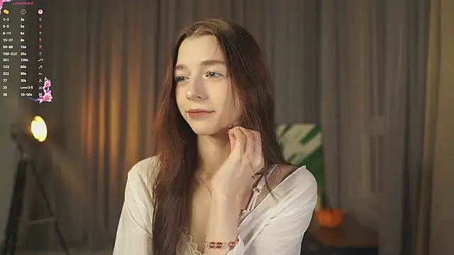 RoxieBolich online show from 9, 11, 2025