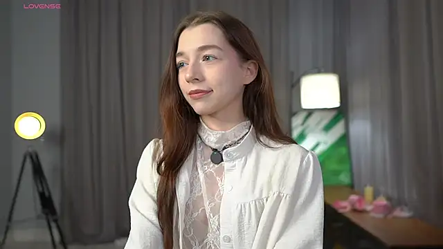 RoxieBolich online show from 17, 11, 2025