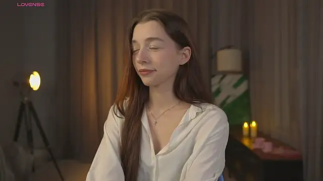 RoxieBolich online show from 21, 11, 2025