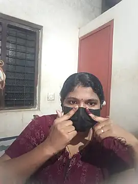 swetha01430 online show from 6, 10, 2025
