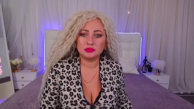 Snapshot of Lilit_1Love chatting on 13, 10, 2025 Lilit 1Love online show from 13, 10, 2025