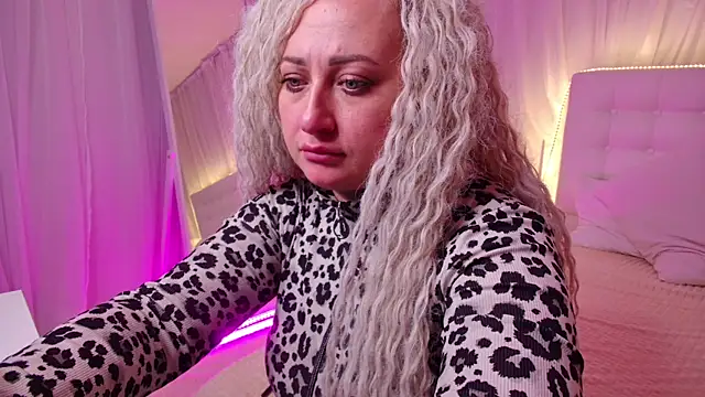 Snapshot of Lilit_1Love chatting on 21, 11, 2025 Lilit 1Love online show from 21, 11, 2025