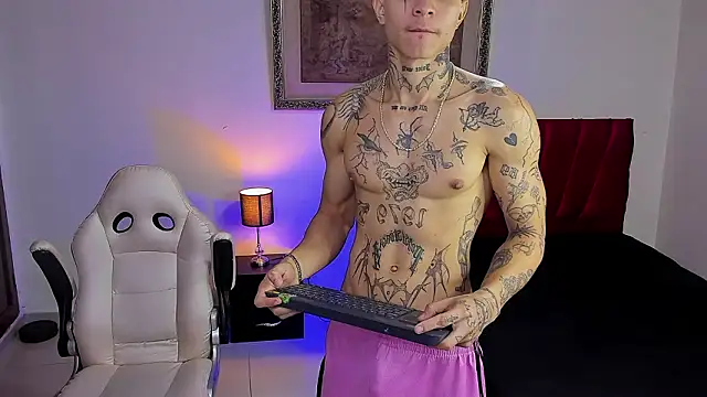 Snapshot of john_mystic chatting on 5, 2, 2026 john mystic online show from 5, 2, 2026