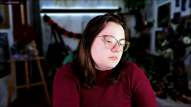 KatrinClark online show from 4, 11, 2025