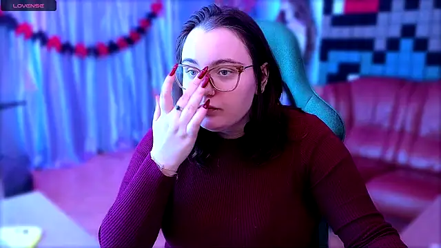 KatrinClark online show from 5, 11, 2025