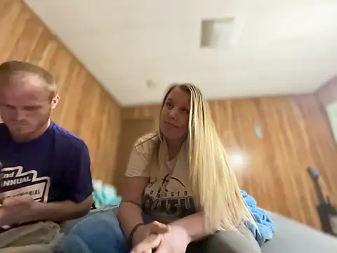 Snapshot of DomsSexDoll69 chatting on 12, 3, 2026 DomsSexDoll69 online show from 12, 3, 2026