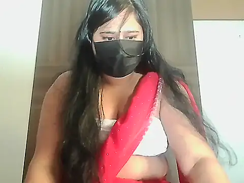 Snapshot of CrazyN_Love chatting on 21, 11, 2025 CrazyN Love online show from 21, 11, 2025