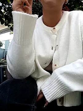 Snapshot of mekserina0 chatting on 2, 11, 2025 mekserina0 online show from 2, 11, 2025