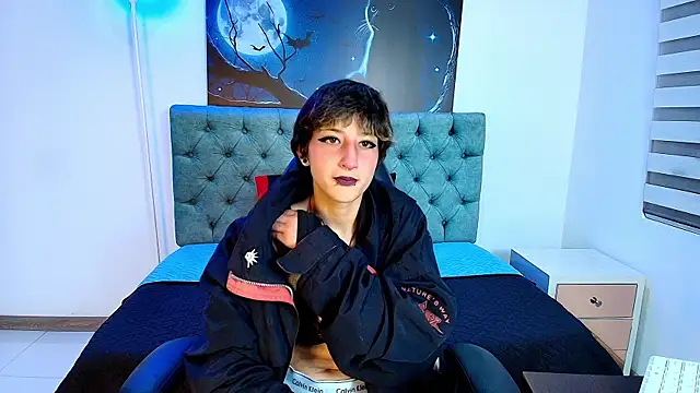 IsabelCortezz online show from 1, 10, 2025