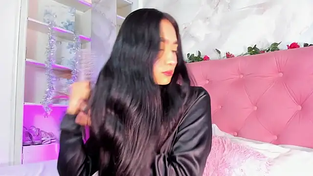 Nicolqueen  online show from 19, 2, 2026