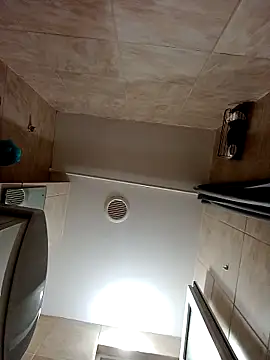 Virggin Pussy Cum online show from 18, 9, 2025