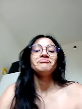 Virggin Pussy Cum online show from 14, 10, 2025