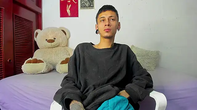 cold snow013 online show from 23, 10, 2025