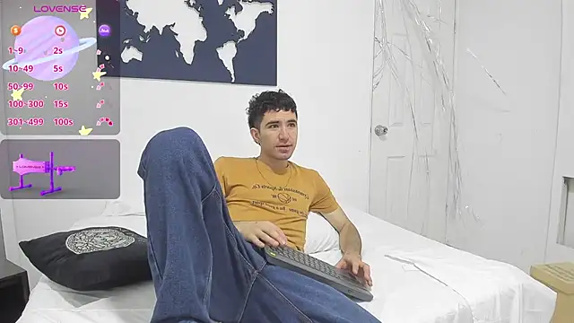 Hot Maiky online show from 15, 9, 2025