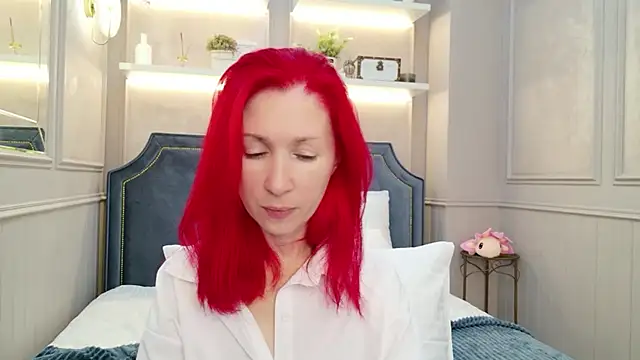 Snapshot of Sofia_Lix chatting on 4, 12, 2025 Sofia Lix online show from 4, 12, 2025