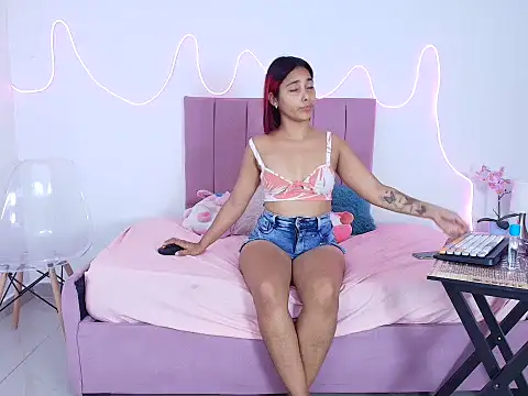 Snapshot of Redhair6 chatting on 17, 12, 2025 Redhair6 online show from 17, 12, 2025