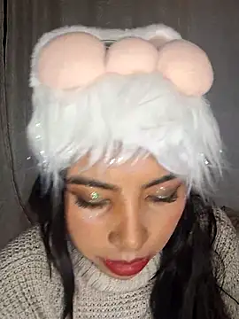 DianeSuns  online show from 2, 12, 2025