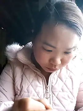 may-squirl online show from 16, 1, 2026