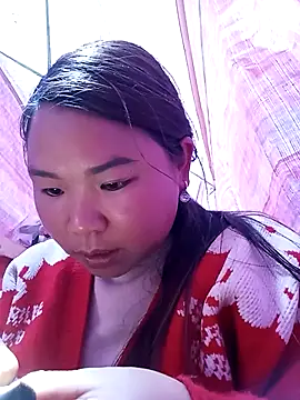 may-squirl online show from 3, 2, 2026