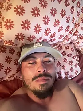 Snapshot of AlexR9700 chatting on 25, 9, 2025 AlexR9700 online show from 25, 9, 2025