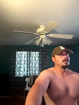 Snapshot of AlexR9700 chatting on 20, 10, 2025 AlexR9700 online show from 20, 10, 2025